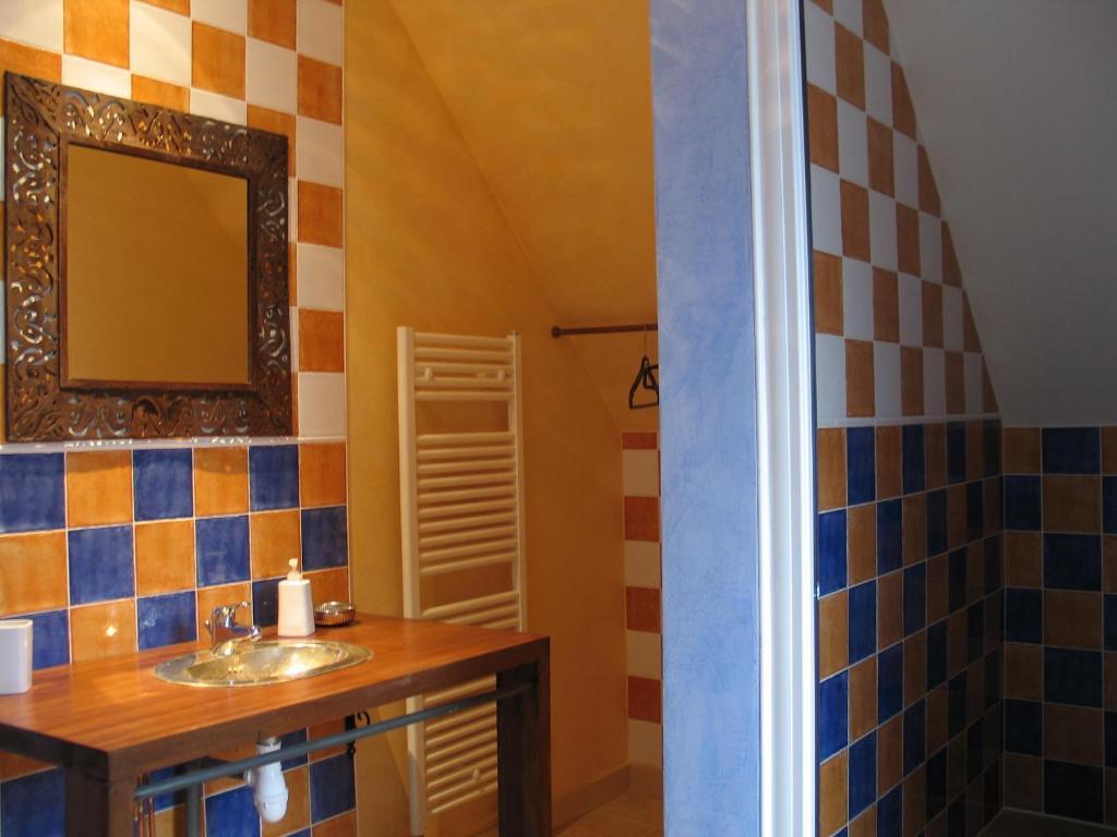 Chambres D'Hotes Les Charmettes Rang Phòng bức ảnh