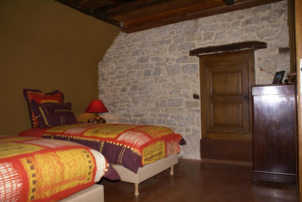 Chambres D'Hotes Les Charmettes Rang Phòng bức ảnh